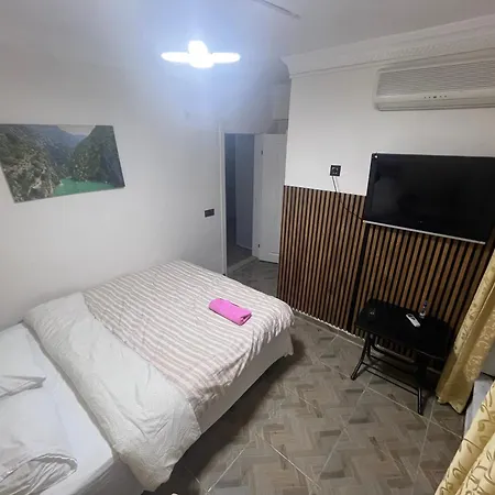 Airport Geust House * Arnavutköy